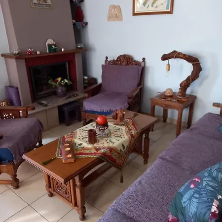 House With Dreamy View Volos דירה