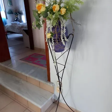 דירה House With Dreamy View Volos